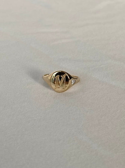 Pequeño anillo de sello